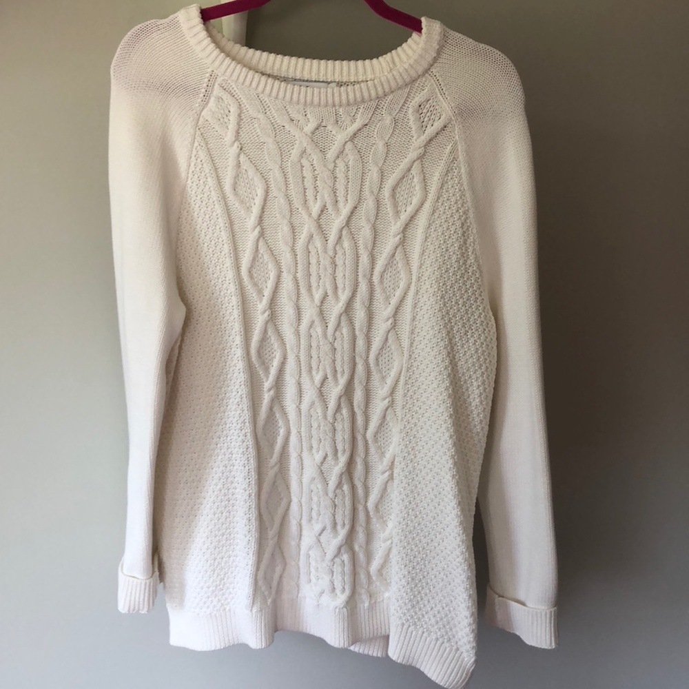 White Vineyard Vines Sweater Size XL
